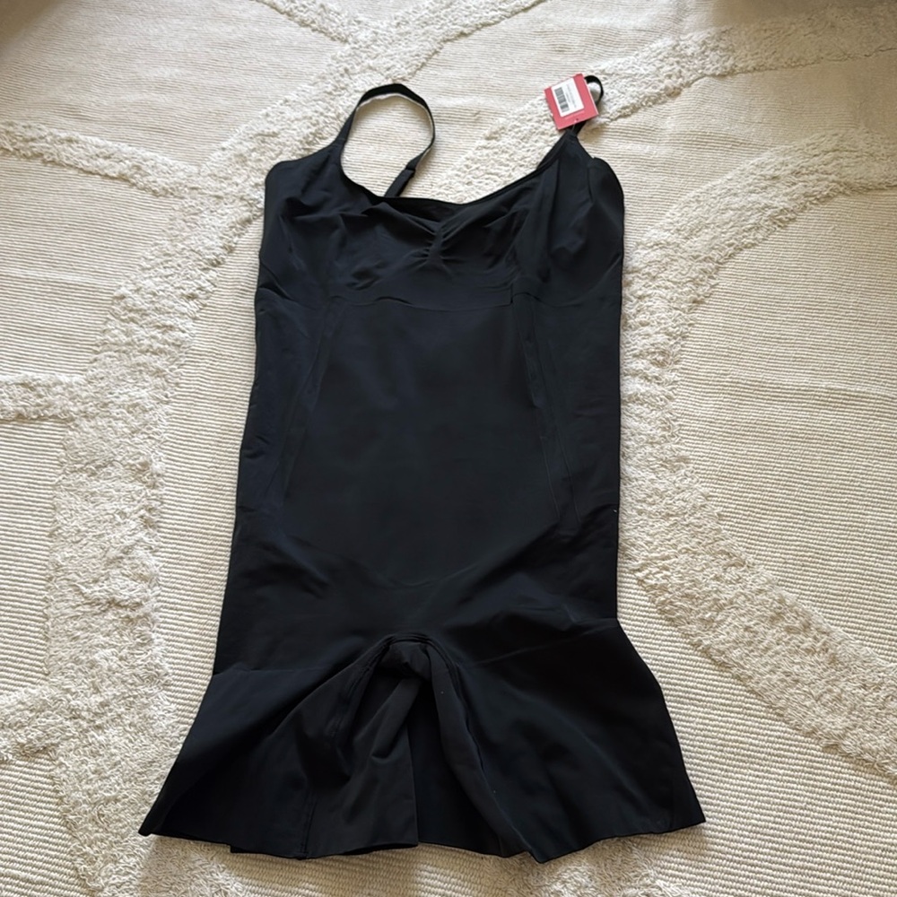 Spanx OnCore Mid-Thigh Bodysuit New Full Black 3X and XL Available